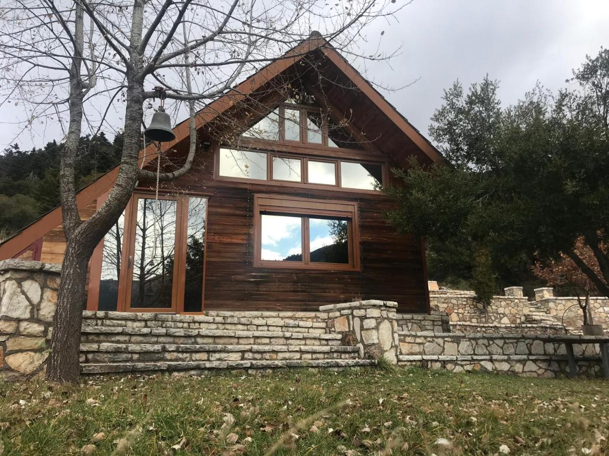 Chalet In The Forest Kalavryta Exterior photo