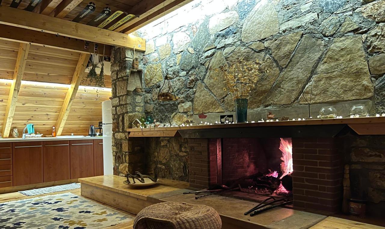 Chalet In The Forest Kalavryta Exterior photo