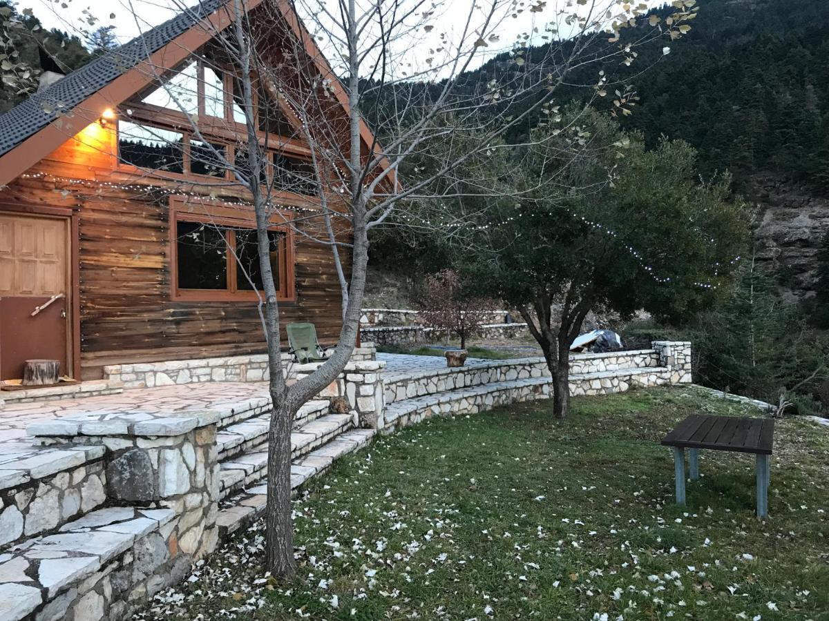 Chalet In The Forest Kalavryta Exterior photo